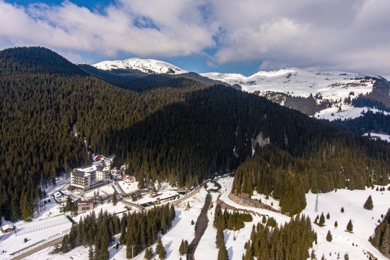 Hotel Belmont & Spa Sinaia Eksteriør billede